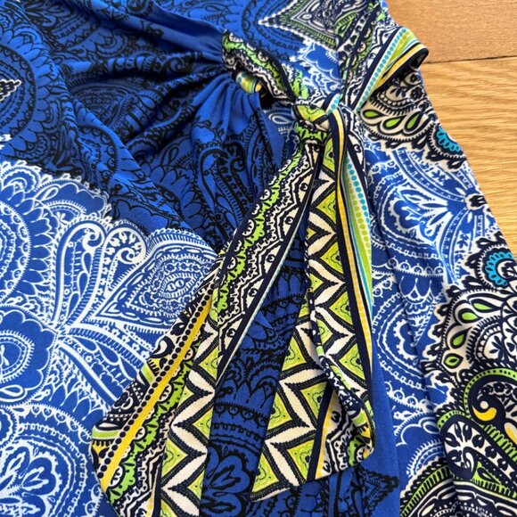 Lovely blue and gold pattern dress - Picture 2 of 4